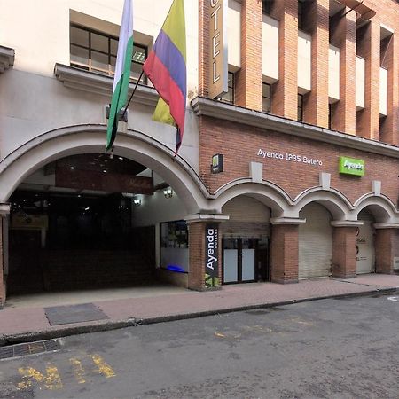Ayenda 1235 Botero Hotel Medellín Buitenkant foto