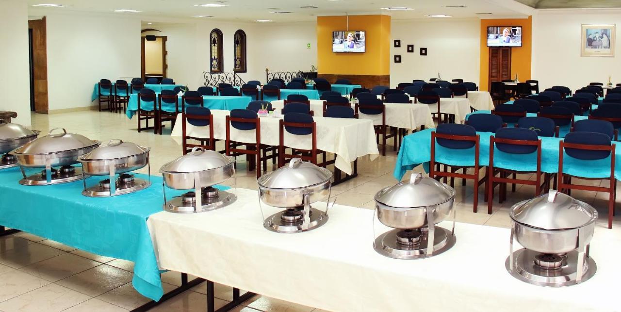 Ayenda 1235 Botero Hotel Medellín Buitenkant foto